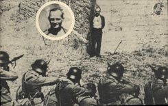 Modern Postcard Militaria shoots It unknown