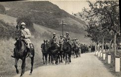 Vintage Postcard Militaria Battery of 75 on road