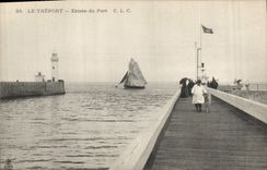 Vintage Postcard Headlight Treport Entered of the port