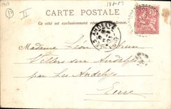 CPA Folklore Auvergne Auvergnate buvant 