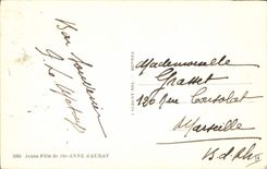 CPA Folklore Jeune fille de Ste Anne d'Auray