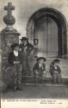 CPA Folklore Jeunes enfants des environs d'Auray