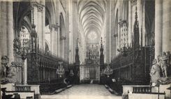 CPA Orgue Amiens La cathedrale Le choeur et les stalles
