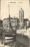 CPA Phare Dunkerque Le Lengbenaer Bateau de peche