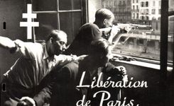 CPA Militaria Liberation de Paris 19 Aout 1944 Les FFI s'emparent de la Prefecture et la transforment en place forte
