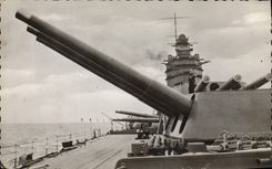 CPA Militaria Bateau Les pieces de 16 poces sur le navire Rodney de la marine Anglaise 
