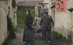 CPA Brouette Folklore Deux vieux solitaires