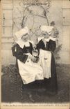 CPA Folklore Au Pays des Coiffes Blanches Fouesnant Le gouter
