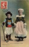CPA Folklore Costumes de Rosporden et Coray