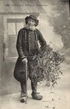 CPA Folklore Marchand de gui de Bretagne Porte bonheur