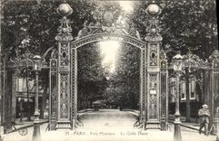 CPA Paris Parc monceau La grille doree
