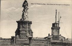 CPA La Pointe du Raz Notre Dame des Naufrages et le Semaphore 