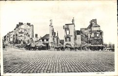 CPA Militaria Evenements de 1871 Saint Cloud incendie par les Prussiens 