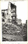 CPA Militaria Evenements de 1871 Maisons de Saint Cloud incendiees par les Allemands 