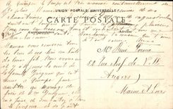 CPA Folklore Un petit Bigouden