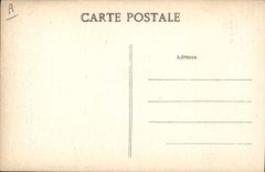 CPA Folklore Meditation Costume de Ploare Environs de Douarnenez