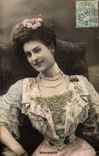 CPA Bijoux Femme Winchester