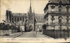 CPA Amiens La cathedrale et le Palais de Justice 