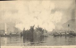 CPA Bateau de Guerre Algesiras Vaisseau Ecole des Mecaniciens Torpilleurs Pendant l'incendie