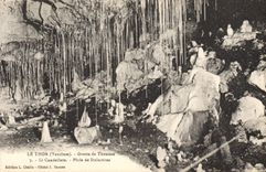 CPA Grotte de Thouzon Pluie de stalactites Le Thor Grottes 