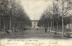 CPA Auch Les allees d'Etigny et le Palais de Justice 