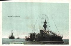 CPA Bateau de Guerre Le Bouvines