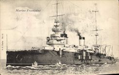 CPA Bateau de Guerre Le Bouvet