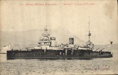 CPA Bateau de Guerre Bouvet Cuirasse d'escadre