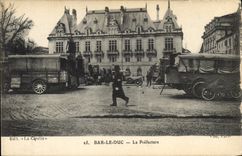 Vintage Postcard Prefecture Bar the Duke Militaria