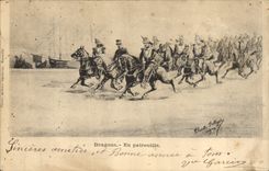 CPA Militaria Dragons En patrouille