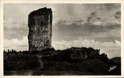 Dirtied Vintage Postcards Castle of Salat Ruins and old woman tower