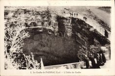 Vintage Postcard Caves the pit of Padirac the opening of the pit