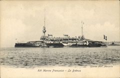CPA Bateau de Guerre Le Brenus