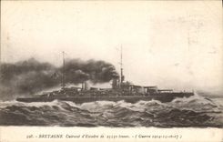 CPA Bateau de Guerre Bretagne Cuirasse d'escadre