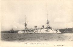 CPA Bateau de Guerre Le Bruix Croiseur Cuirasse