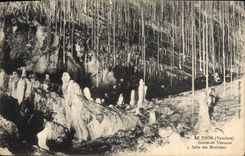 Vintage Postcard Caves Thor Cave of Thouzon Room of the musicians