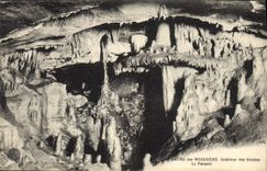 CPA Grottes Baume les Messieurs Interieur des grottes Le parasol