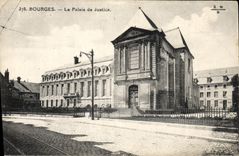 Vintage Postcard Upper-class Law courts