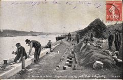 Vintage Postcard Salte quarries Banks of the Seine Construction of a low port Quay of Austerlitz