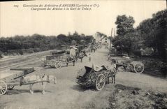 CPA Ardoisieres Commission des ardoisieres d'Angers Lariviere et Cie Chargement des ardoises a la gare de Trelaze