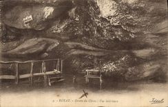 CPA Grotte Grottes Royat Grotte du chien Vue interieure