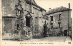 Vintage Postcard Law courts Beauvais interior Court