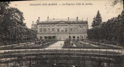 CPA Prefecture Chalons sur Marne Cote du jardin 
