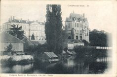 CPA Chateau Raoul et Prefecture vue sur L'Indre 