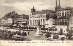 CPA Prefecture Clermont Ferrand La place de Jaude Le theatre et la statue de Desaix 