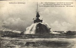 CPA Bateau de Guerre Le Charlemagne pendant la traversee de l'escadre revenant des Baleares Vue pris