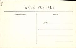 CPA Folklore Femme de Quimper en costume de fete 