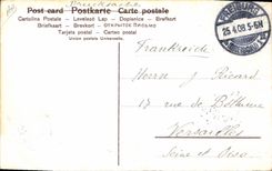 CPA Militaria Officier Tete de mort Medaillles