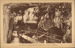CPA Grotte Grottes de Baume les Messieurs Salle du Catafalque 