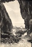 CPA Grotte Grottes La Pointe du Raz Baie des Trepasses Interieur de la grande grotte  